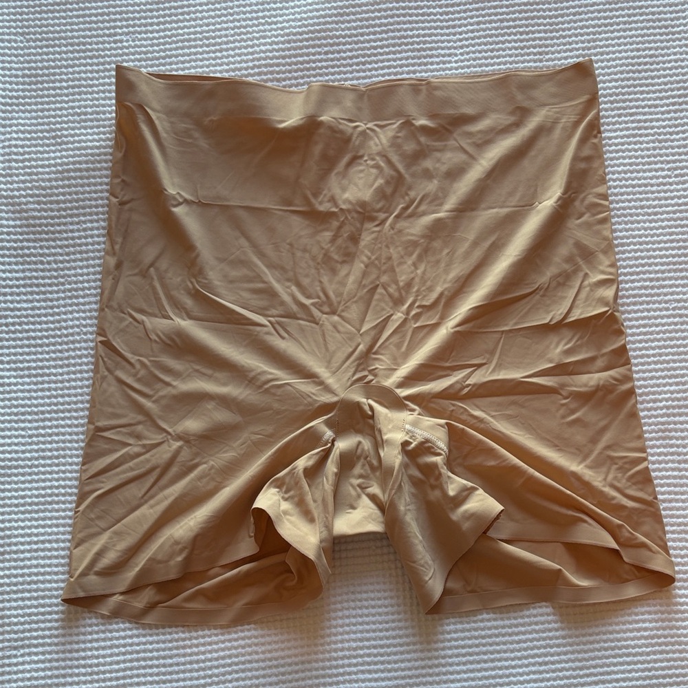 Knix Shortie Thigh Saver Shapewear Shorts